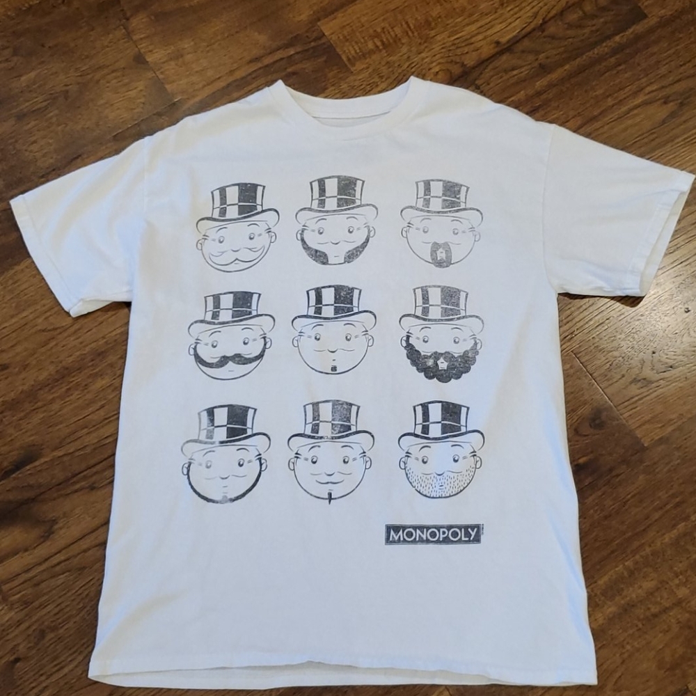 Mens Monopoly white graphic print tshirt size medium